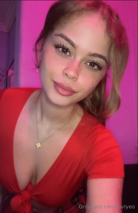 Lovlyeo nice pornstar images