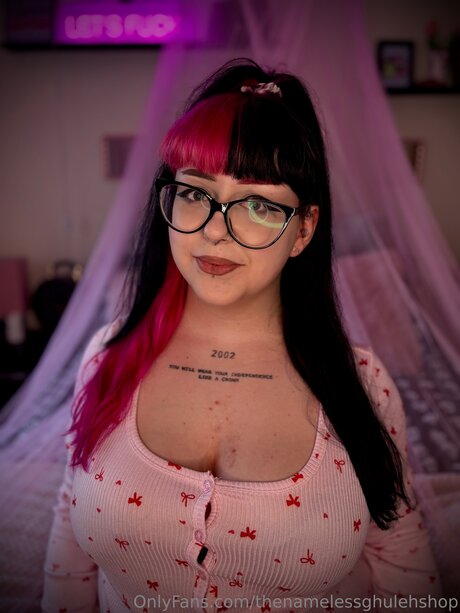 Thenamelessghulehshop sexy actress picture