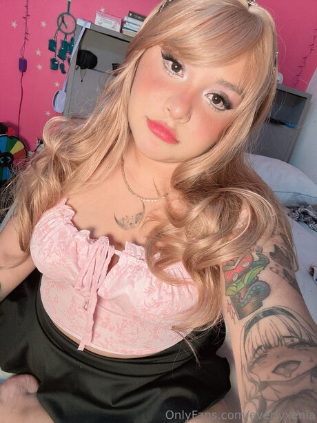 Everlyxenia high quality actress archive