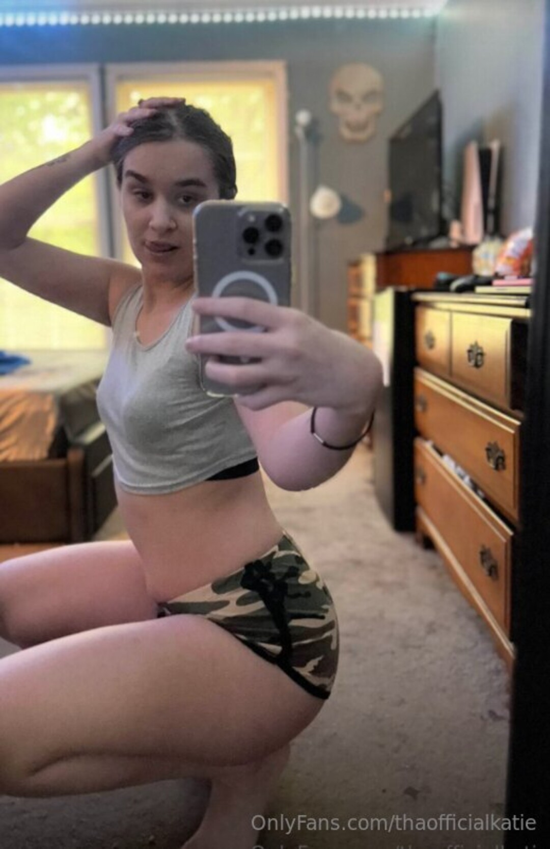 Thaofficialkatie model nice photos