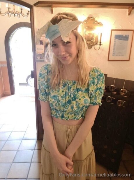 bulge onlyfans beautiful nude photos