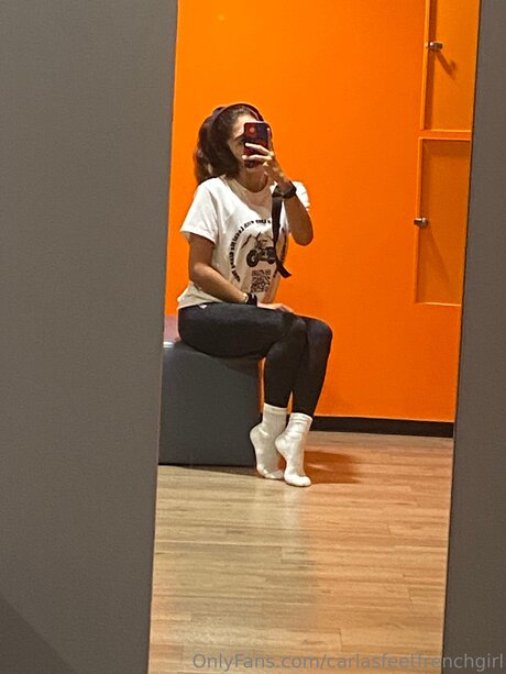 Carlasfeetfrenchgirl star free images