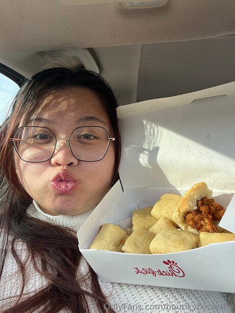 babe brunette onlyfans beautiful nude archive