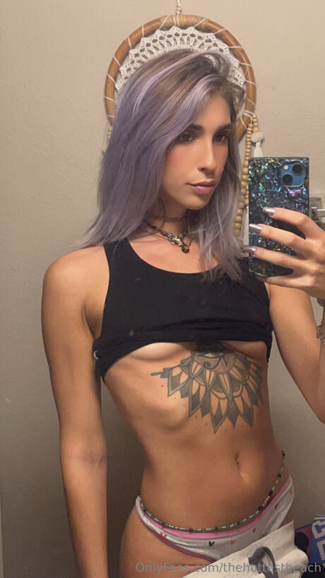 Thehottestbeach Profile photo