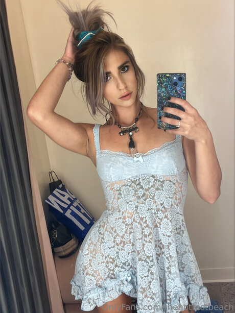 cum selfie onlyfans beautiful picture