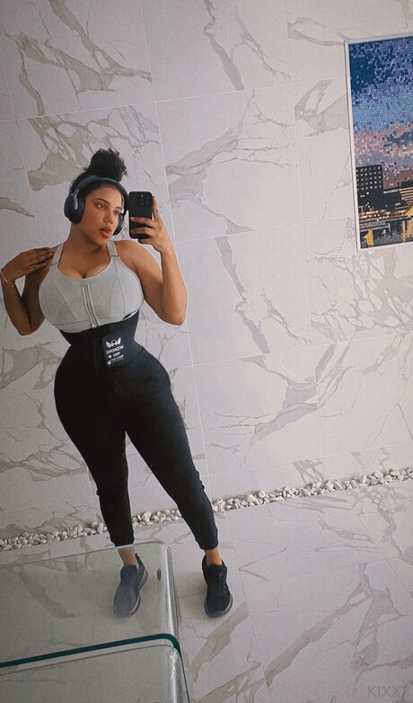 Thekixxy pretty actress images