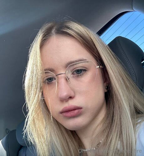 Hanna Fire model porn galleries