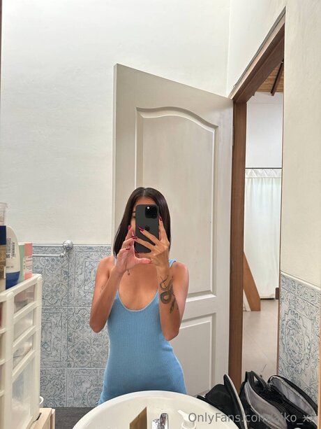 Aiko Xx sexy actress pic