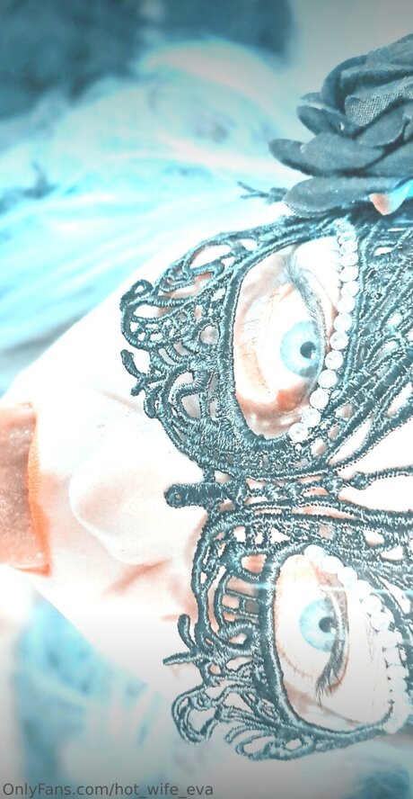 Nicky4fun beautiful actress pictures