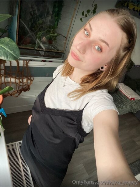 K1ra Honey Quick photo