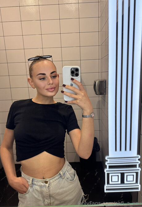 big tits nerd onlyfans hot pictures