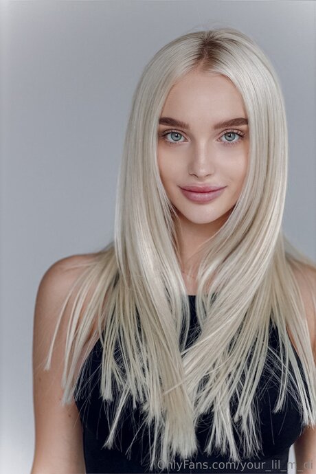 Yourfavbarbie Di star naked img