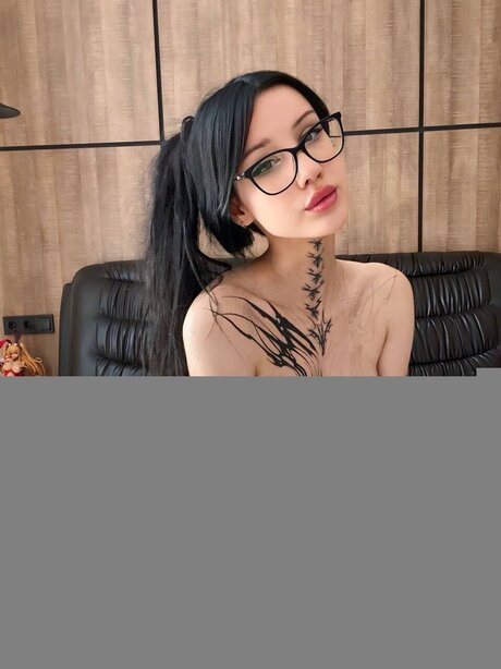 Gorgeousjonna sexy star picture