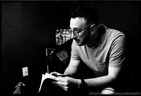 Theycallmeahri pretty actress gallery