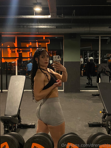 Drenushja nice actress pics