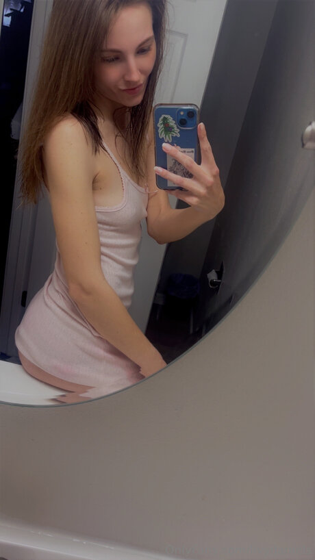 Livydaniels art actress images