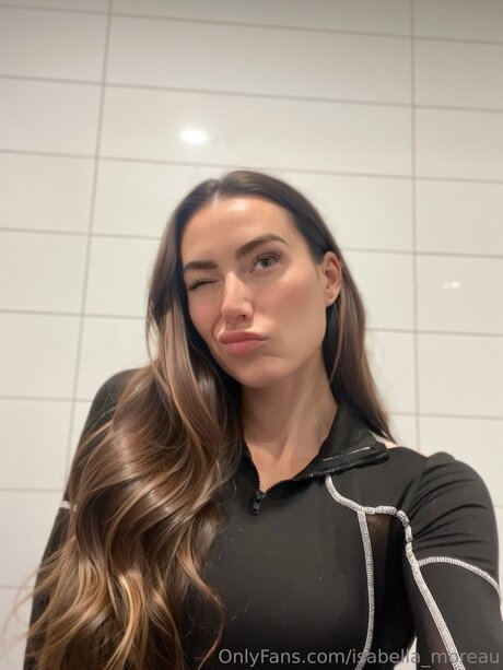 Isabella Moreau beautiful star image