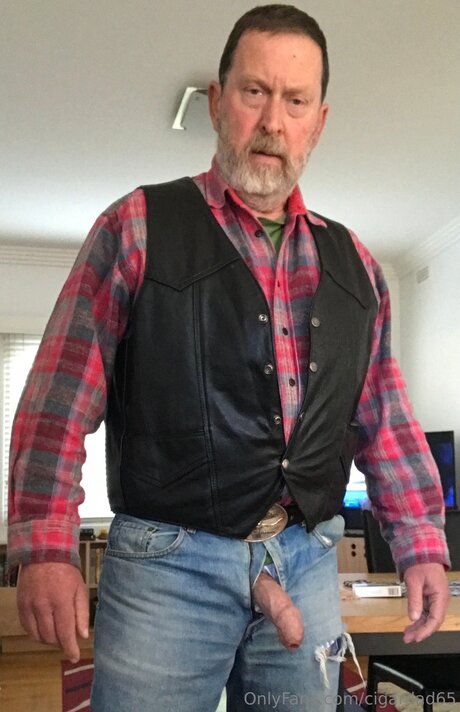 Cigardad65 star top pictures