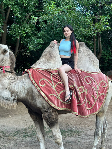 Julianna Sweet model picture