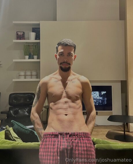 Joshuamateo star hot photo