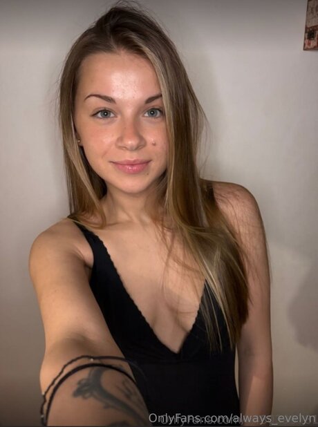 skinny wife onlyfans art naked pics