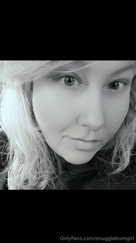 Snugglebumgirl hot actress image