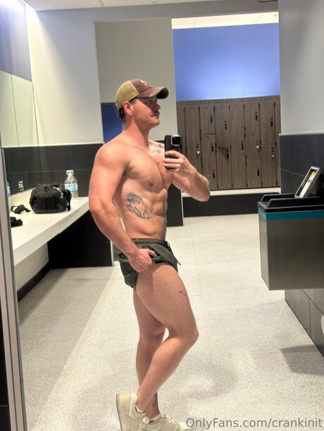 Crankinit free model photo