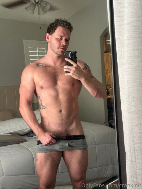 Crankinit free star photos