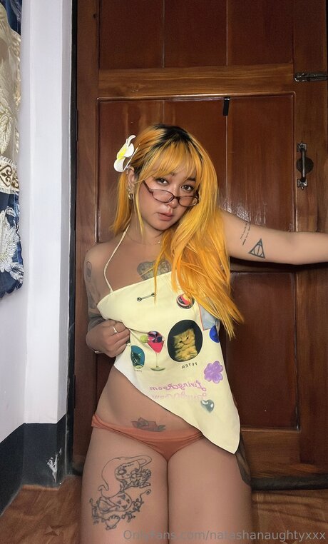 Natashanaughtyxxx art actress galleries