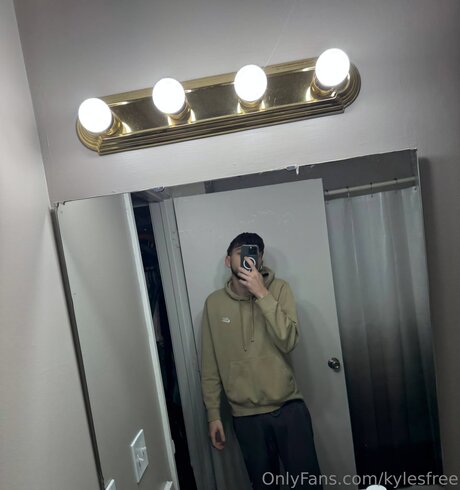 Kylesfree perfect pornstar img