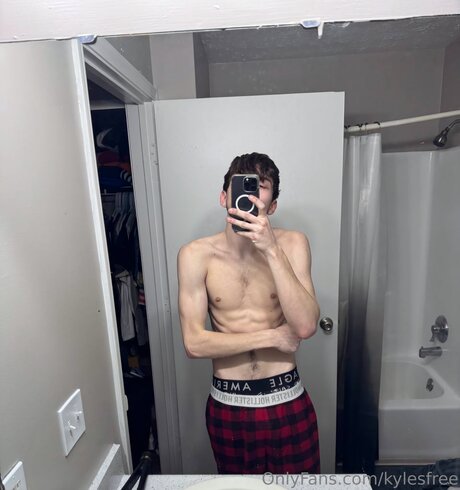 Kylesfree model erotic archive