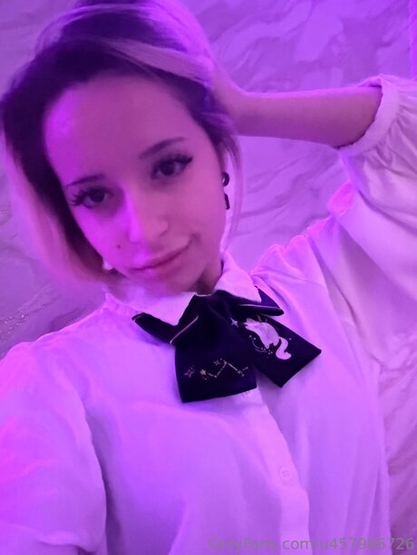 Little Evelyn pretty star img