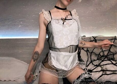 Official Valeria nude actress image