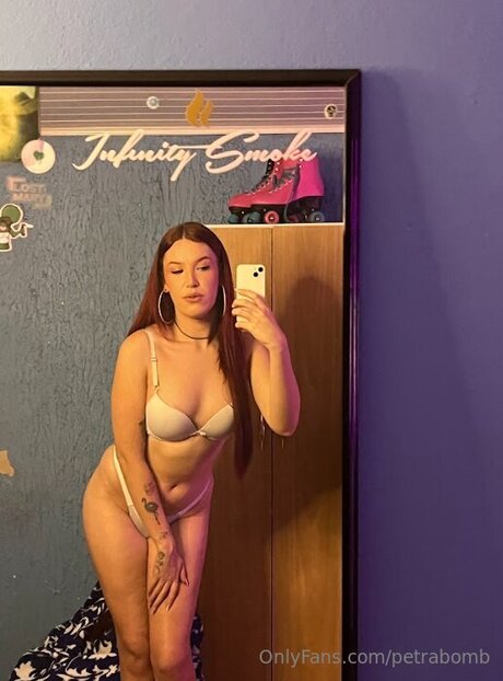 Petrabomb nude star image