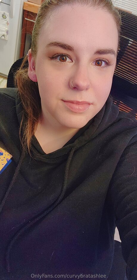 Curvybratashlee exclusive pornstar galleries