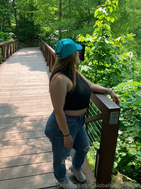 asian brunette onlyfans pornos image