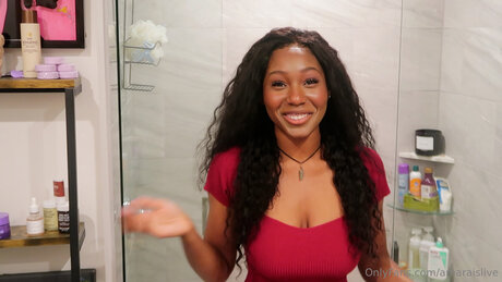 Amaraislive star sexy archive