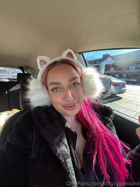 Tittyingaround sex pornstar photo