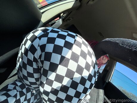 Tittyingaround nice pornstar img