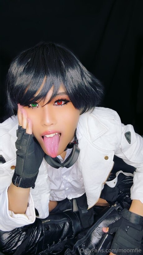 Moomfie hd pornstar pictures