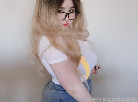 skinny model onlyfans hot pictures