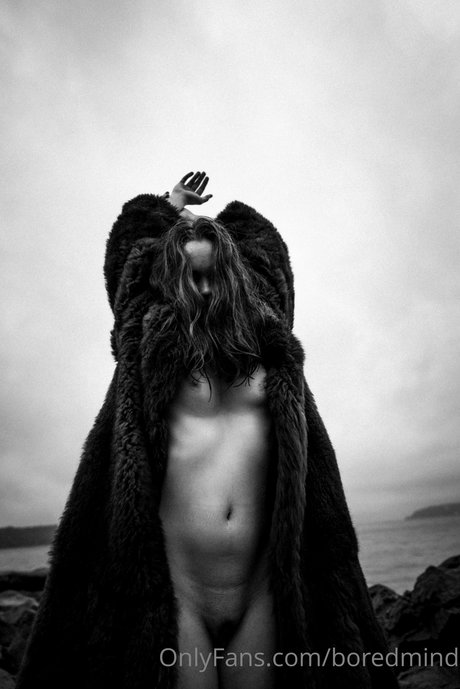 boredmind free model images