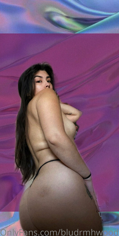 Blue Dream Hollywood xxx model picture