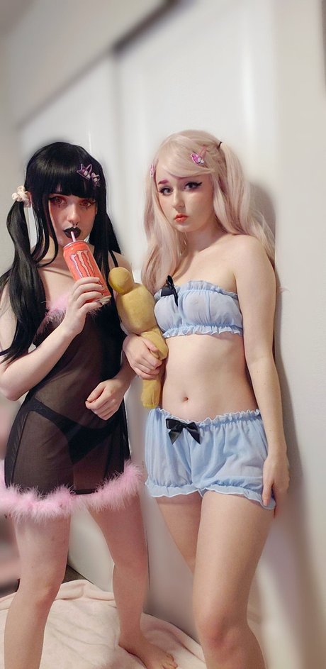 Peachie Sweetie best model pictures