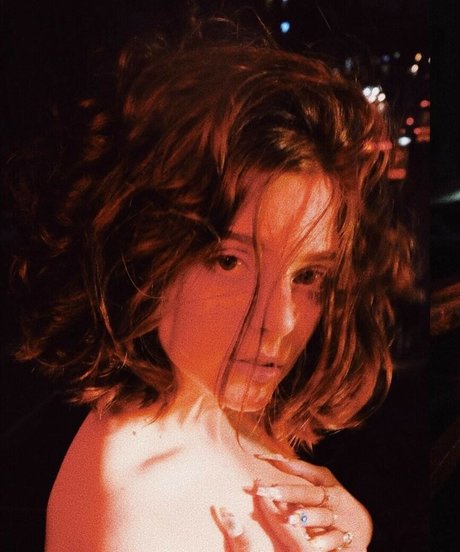 _holynekk sex model gallery