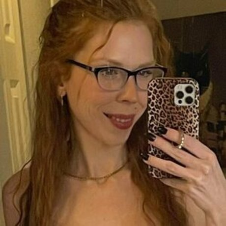 red head redemptionxo art pornstar archive