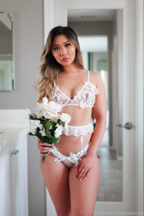 burdsnest best model galleries