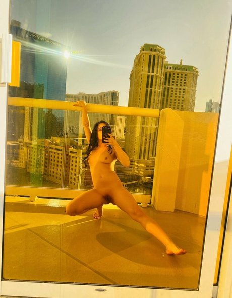 Mollyxmayhem star perfect images