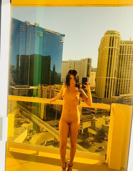 Mollyxmayhem pornstar hot img