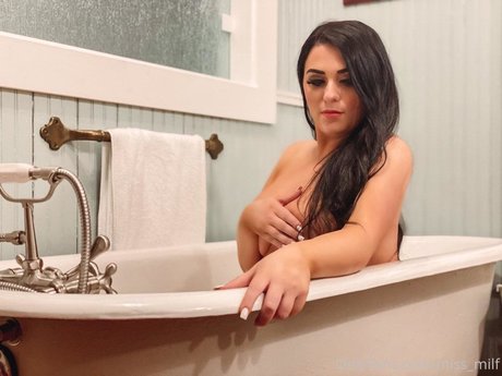 Miss milf star porn archive